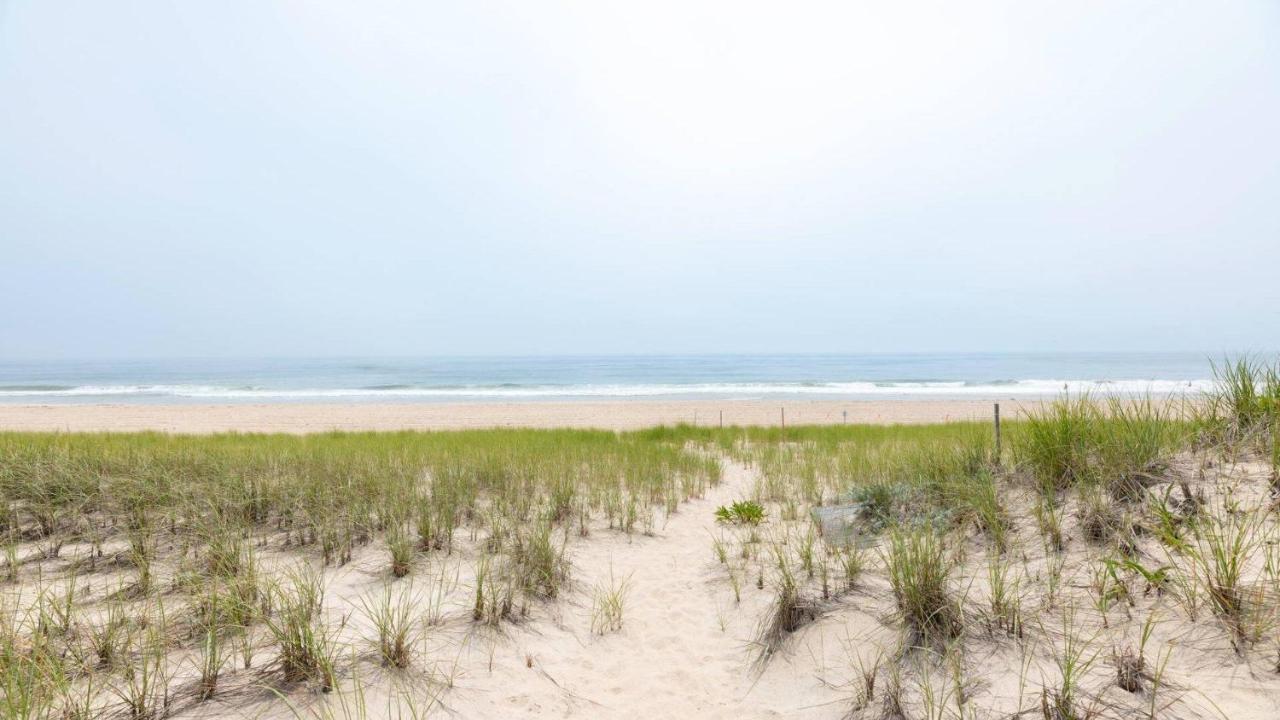 Вилла Amagansett Beachfront Beauty Экстерьер фото